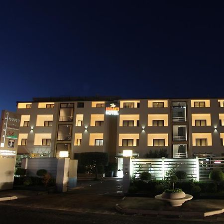 Hotel Briganti Qualiano Exterior foto
