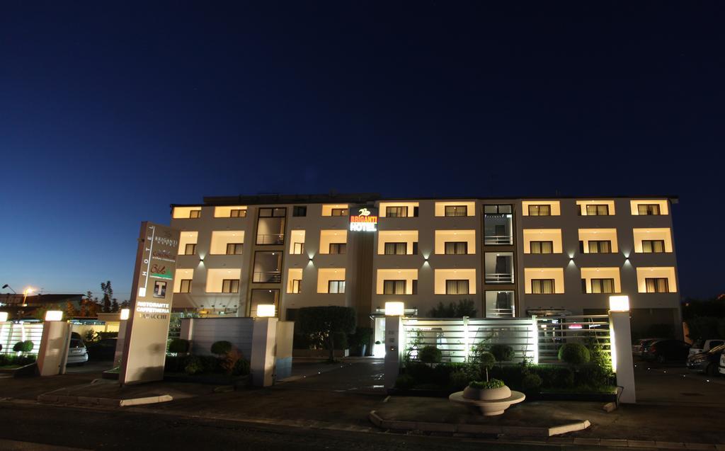 Hotel Briganti Qualiano Exterior foto