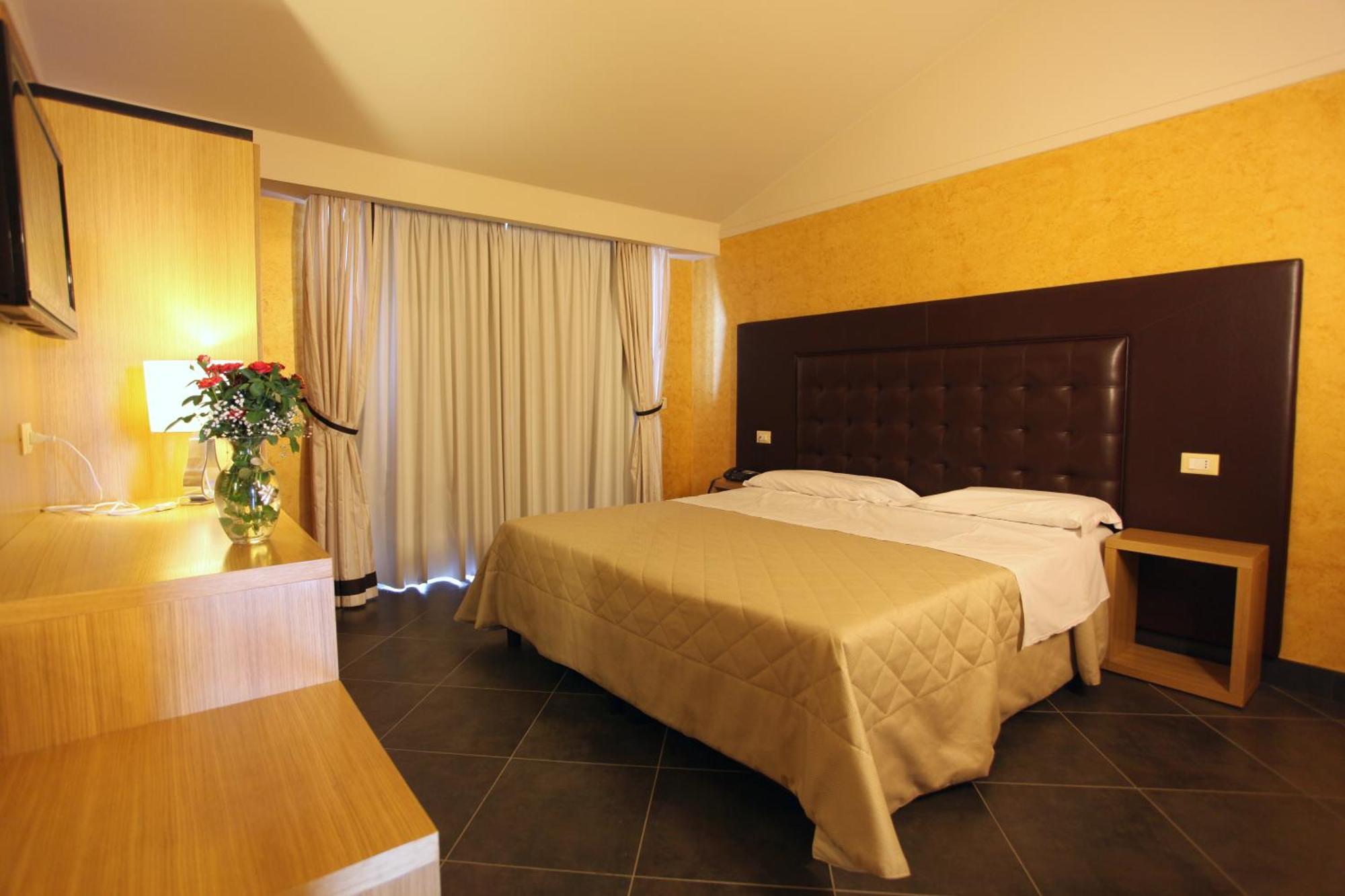 Hotel Briganti Qualiano Cameră foto