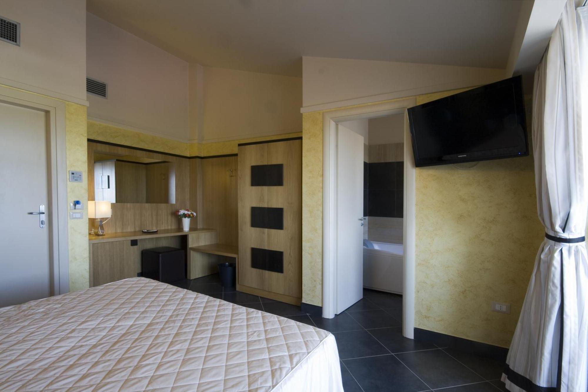 Hotel Briganti Qualiano Cameră foto