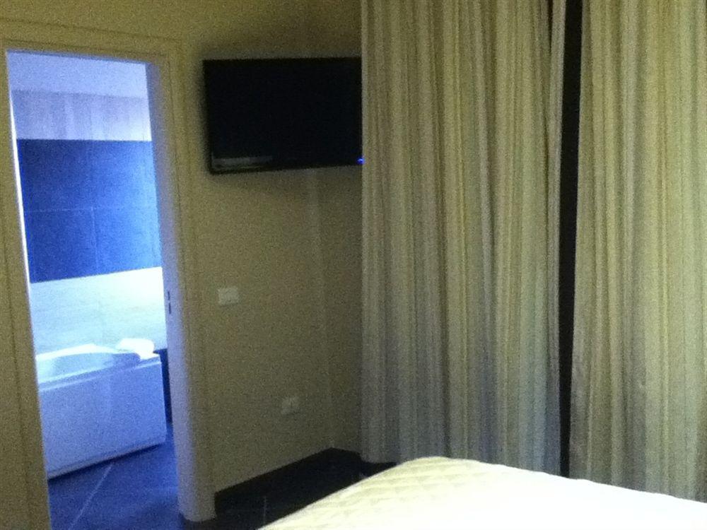 Hotel Briganti Qualiano Exterior foto